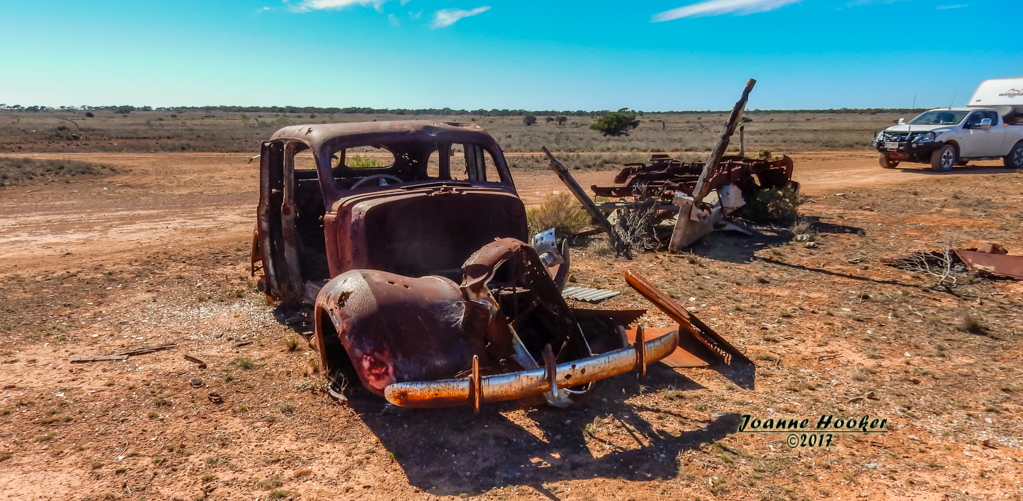 Mundrabilla Car Wrecks